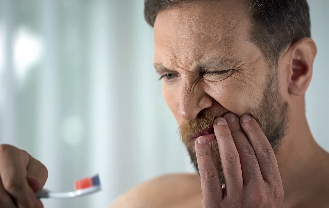 What Are the Risk Factors of Gum Disease?